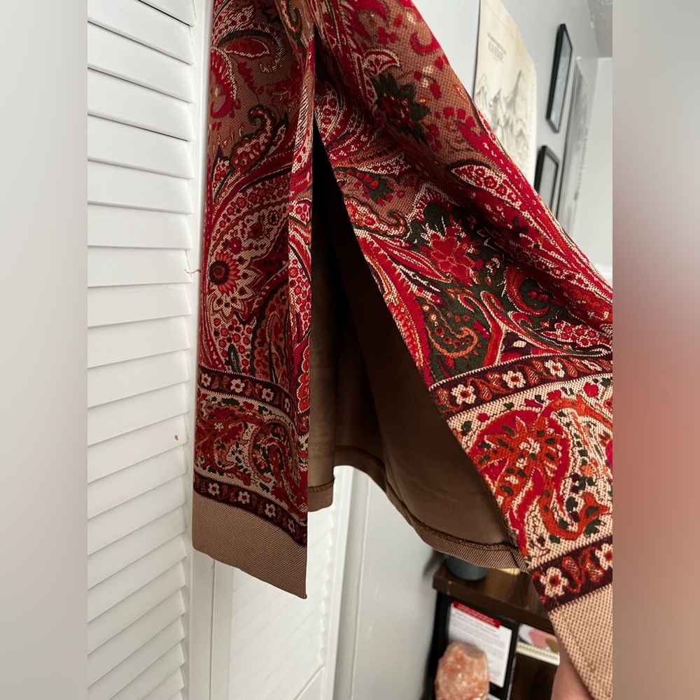 Vintage midi skirt
